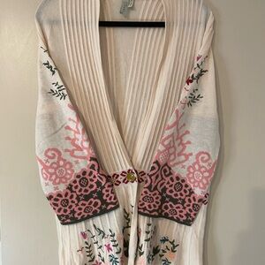 Sahalie Pink and Cream Floral Cardigan